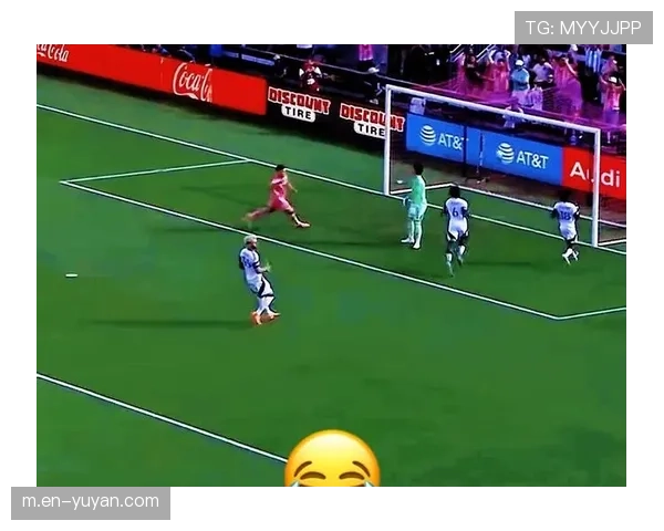 维拉沃特金斯进球越位无效 亚伯拉罕终场前膝盖救主